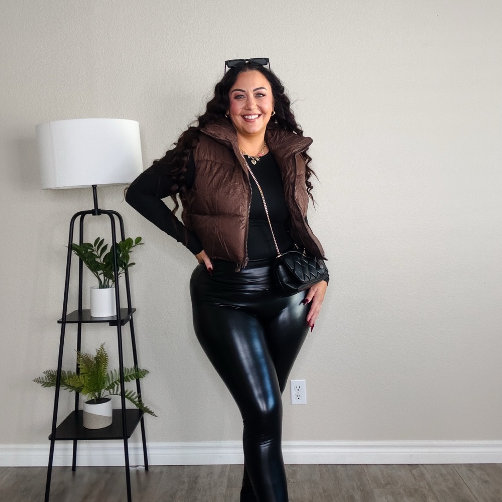 Faux leather leggings size large